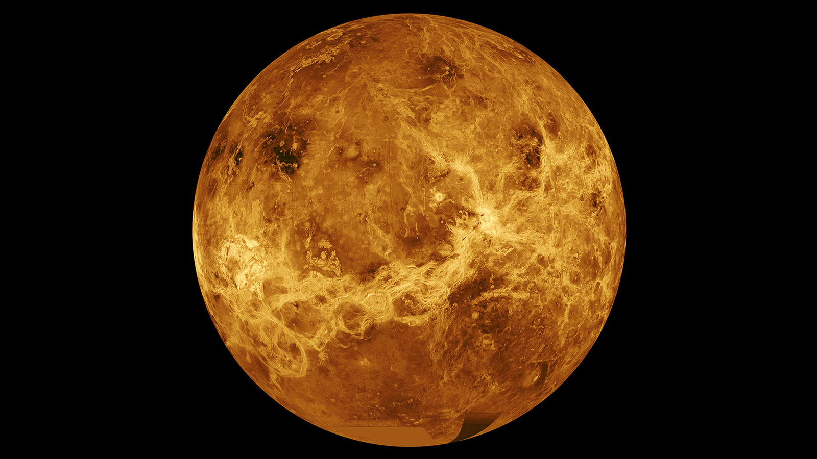 金星には今も活動している火山があった！太陽系では地球以外で初の画像 2/2