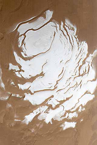 火星の長年の謎が解決？南極冠の層の秘密は「公転のゆらぎ」だったの画像 3/3