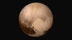 冥王星の「ハート」から自転と逆向きの「西風」が発生していることが判明の画像 1/3