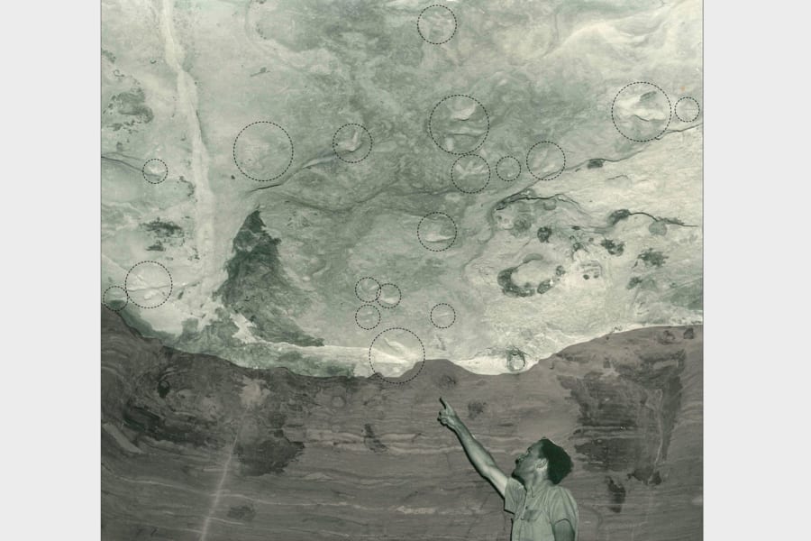 洞窟の「天井」に恐竜の足跡が付いていた謎が解明される