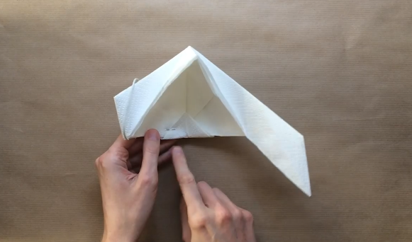 簡単便利！ペーパータオルだけで作れる「折り紙マスク」の作り方の画像 38/40