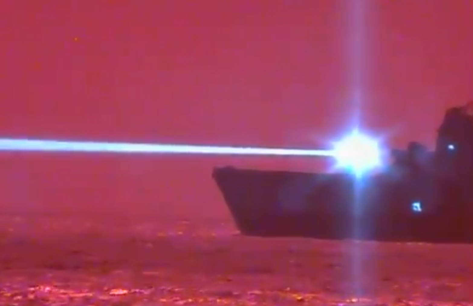 Sf兵器 レーザーを可視化した米海軍の動画がかっこいいの画像 1 3 ナゾロジー