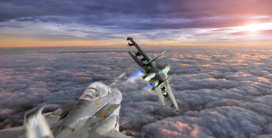 2021年に「AI搭載の無人戦闘機」と有人戦闘機が模擬空戦を行う予定（米軍）