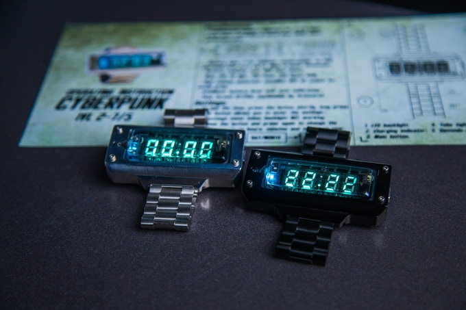 「ニキシー管」を使ったSFチックな腕時計が発売！　宇宙工学の技術も応用の画像 6/9