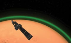 史上初、火星での「大気光」の観測に成功！「大気層がグリーンに発光」の画像 1/4