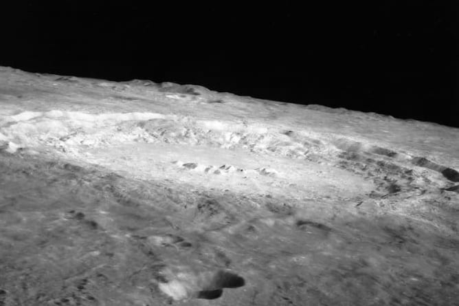 約8億年前に地球と月を「小惑星のシャワー」が襲っていたという調査結果の画像 2/5