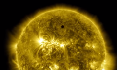1時間で「10年間の太陽の動きを見られるタイムラプス」が公開される（NASA）の画像 3/4