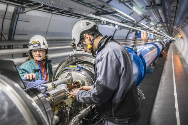 LHCの内部