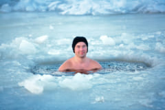 寒中水泳をするリスクは大きい