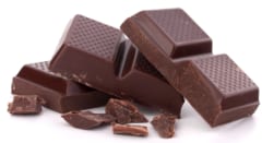ダークチョコレートには一般に100～650mgのフレバノールが含まれている