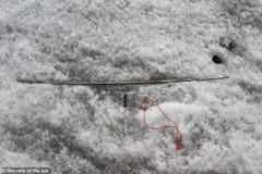 氷上で見つかった矢のシャフト