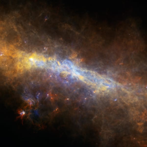 天の川銀河中心のガス雲。