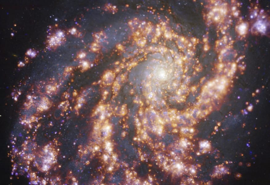 地球から約4,500万光年離れた銀河銀河NGC 4254の画像