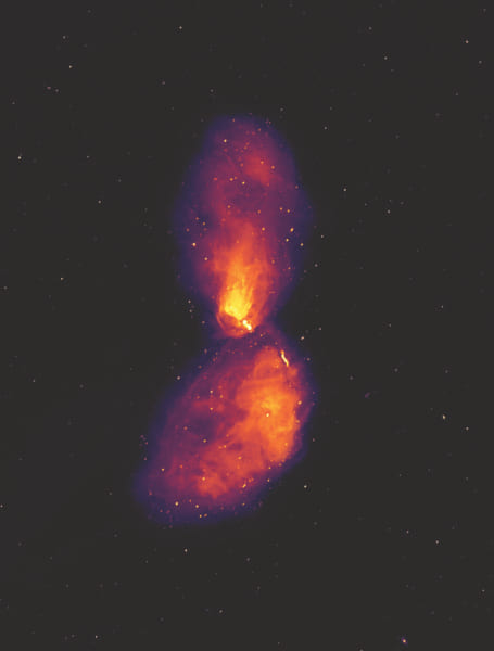 ケンタウルス座A中心ブラックホールのジェットが成長させた電波の泡