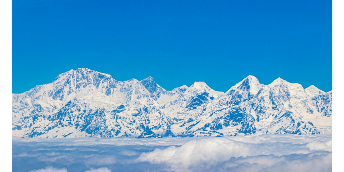 ヒマラヤ山脈にある現在世界最高峰の山「エベレスト」。海抜8848メートル。