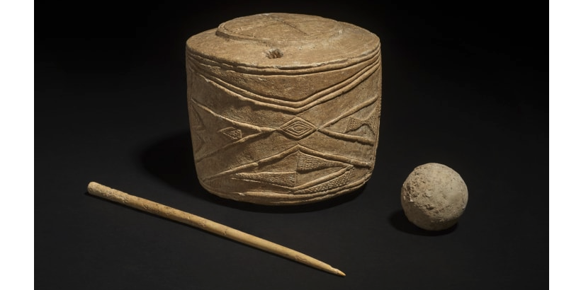 イギリスで5000年前のドラムを発見