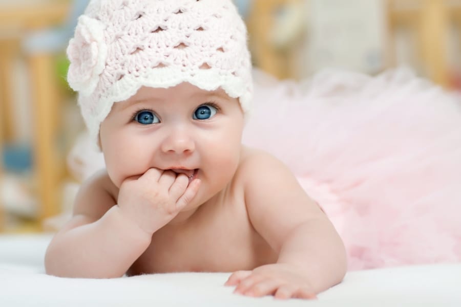 人間は赤ちゃん固有の特徴を本能的にかわいいと感じる
