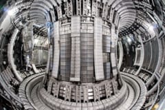 JET（欧州トーラス共同研究施設）の核融合実験装置