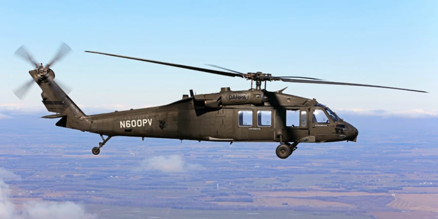 軍用ヘリ「ブラックホーク」が完全無人の自律飛行に成功！ - ナゾロジー