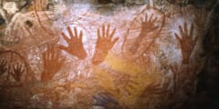 古代の手形アートの25%は子どものものだった