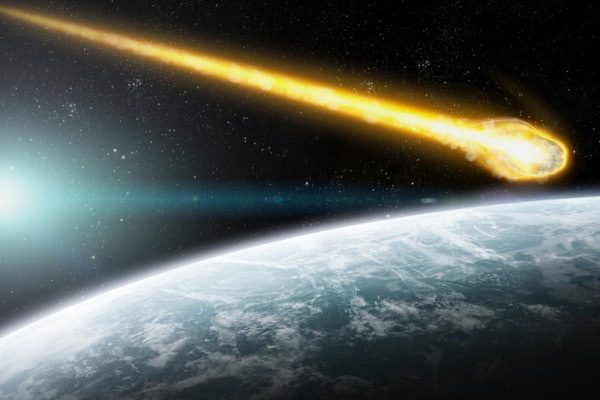「観測史上初の星間天体地球衝突」を報告した論文が政府の機密でずっと公開できずにいた！