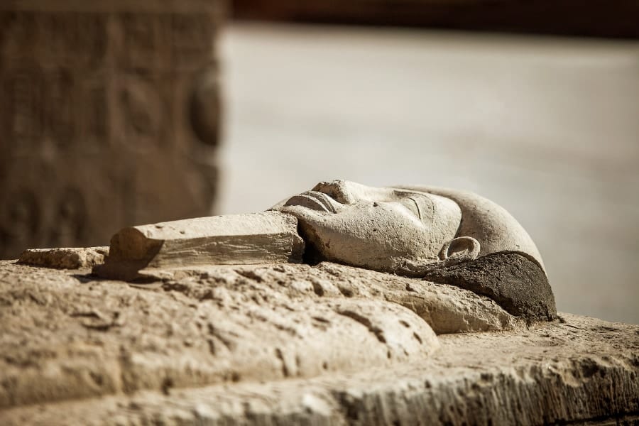 古代エジプトの義肢は宗教的な意味合いが強かった