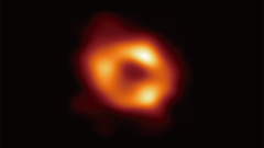 史上初の天の川銀河中心のブラックホールの画像