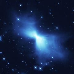 2003年にハッブル宇宙望遠鏡によって撮影された「ブーメラン星雲」