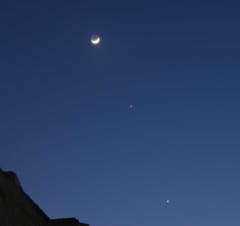 月と木星と金星（シャッター速度2秒）