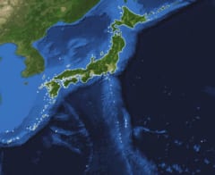 日本列島の地形。新しい調査では、以前の記録の2倍以上の数の島がカウントされた