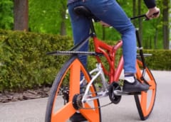 ゴルディエフ氏が開発した新しい自転車は「車輪が三角形」