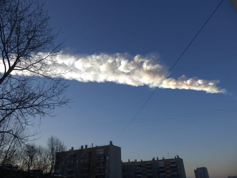 チェリャビンスク州の上空に飛来した隕石の軌跡