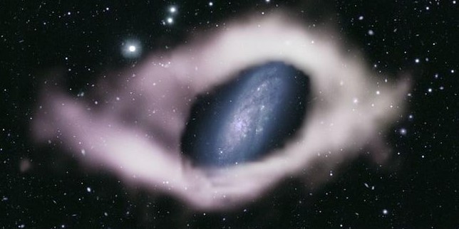 極リング銀河「NGC 4632」