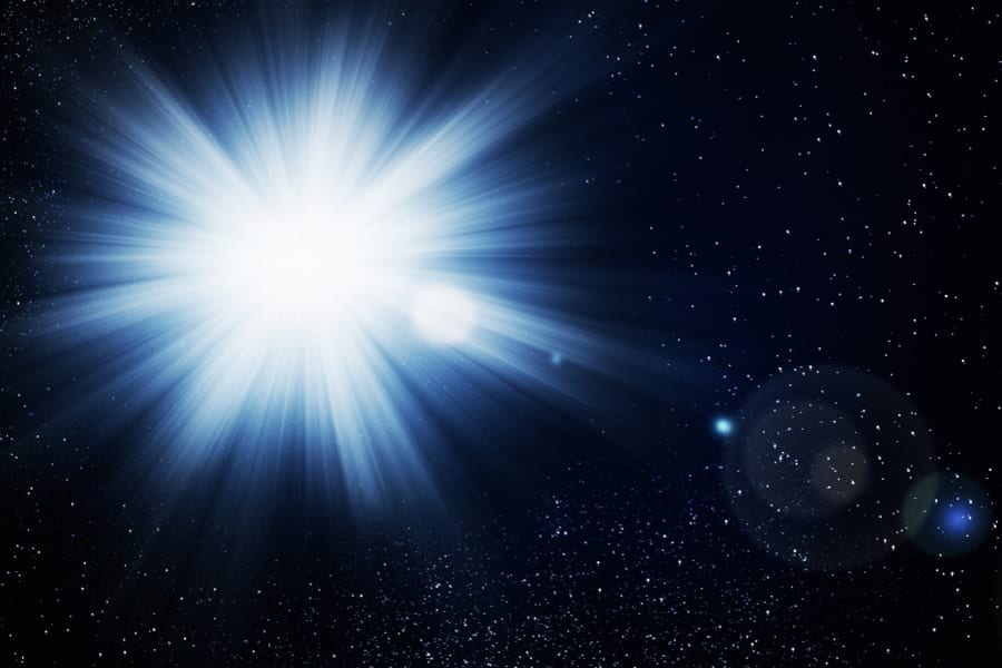 質量の大きな星の最後「超新星爆発」。イメージ。