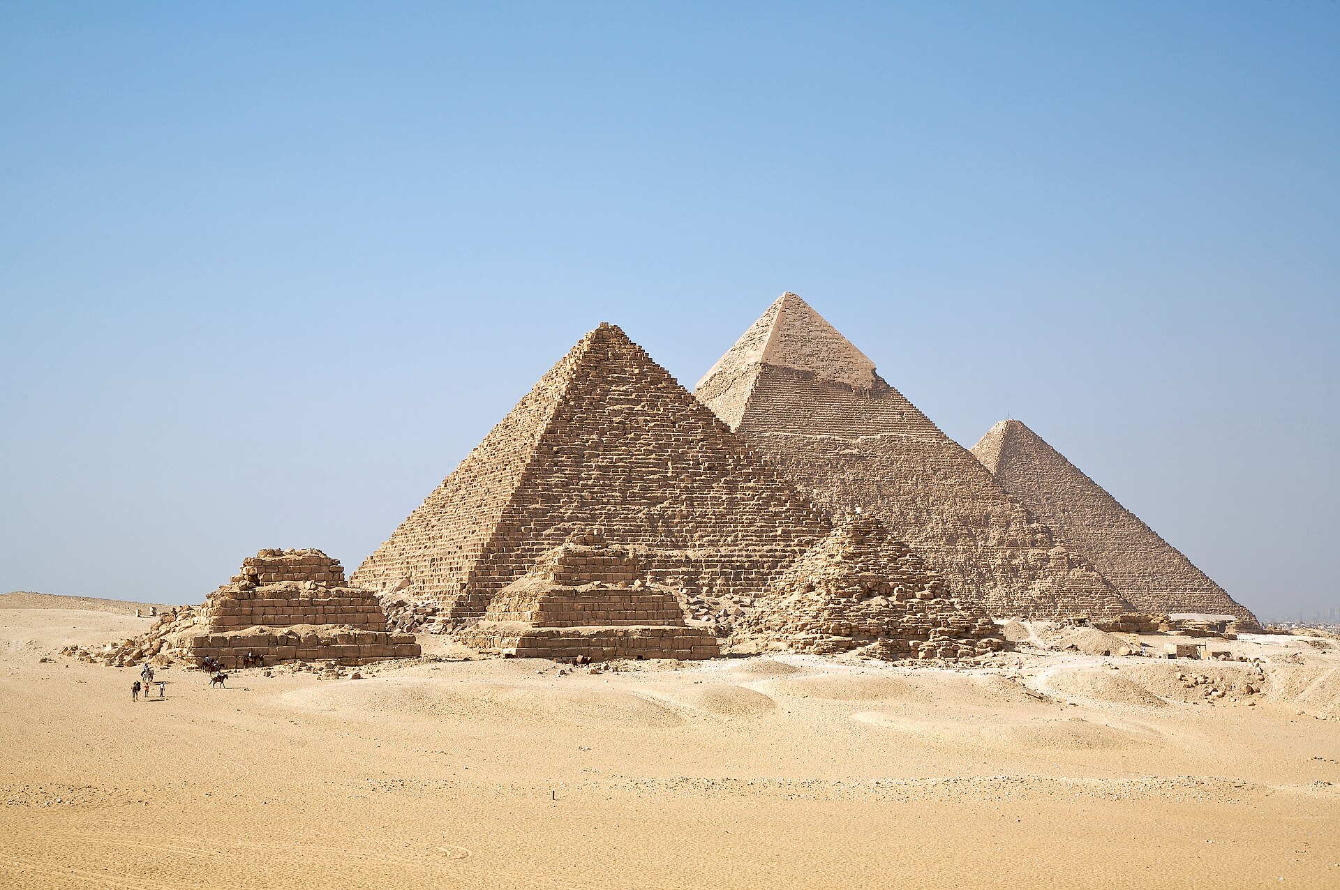 エジプトの三大ピラミッド
