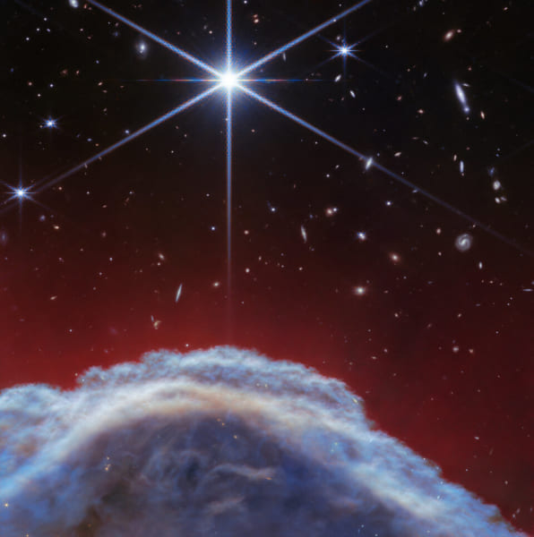 近赤外線カメラで捉えられた馬頭星雲のズームアップ