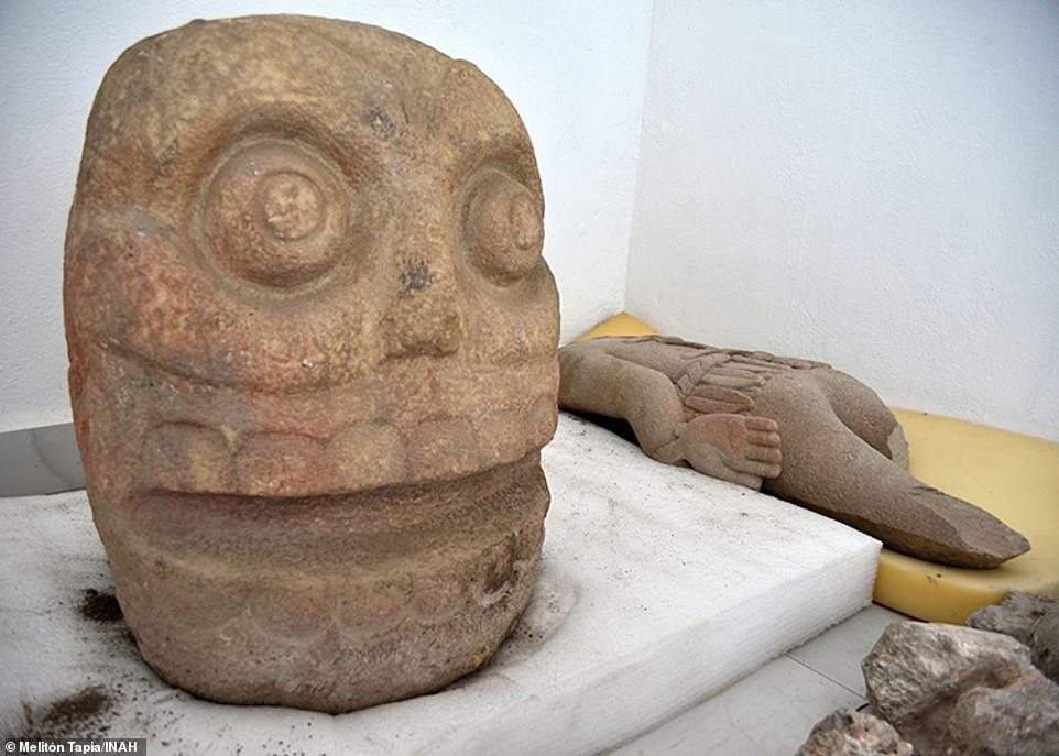 生きたまま人間の皮を剥ぐ儀式 シペ トテック 神を祀る寺院の遺跡を発見 ナゾロジー