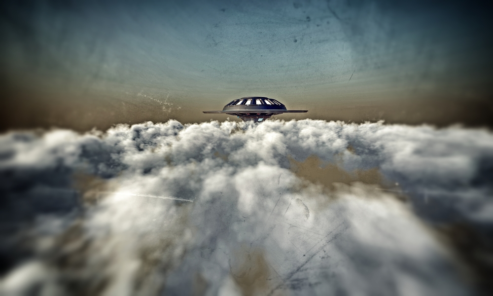 UFOは実在した？アメリカ海軍が動画内の飛行物体を「本物」と認定の画像 1/2