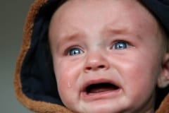 赤ちゃん泣き声を「翻訳」するアプリ、自閉症の早期発見にも役立つことがわかるの画像 1/3