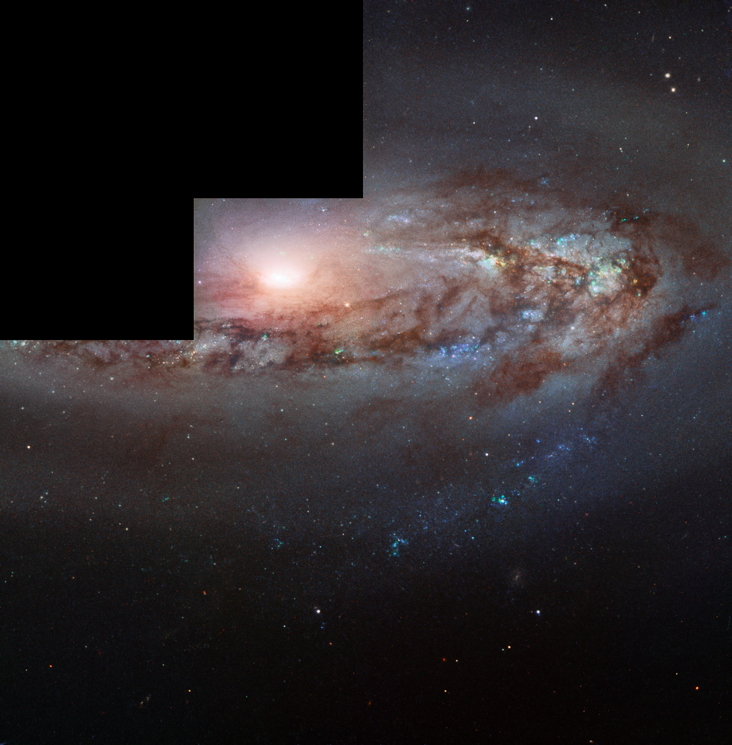 非常に珍しい「地球に近づく銀河」の精密画像をNASAが公開の画像 1/5