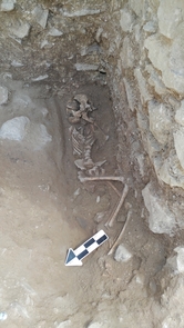 死体の口の中に石 古代ローマの墓地で発見された ルニャーノの吸血鬼 の画像 2 3 ナゾロジー