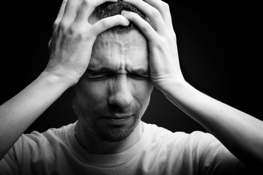 脳に痛覚は無いのに、なぜ頭痛がするのか？