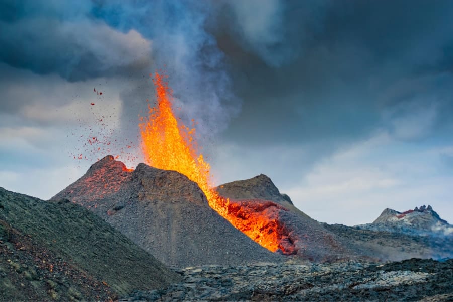 日本最大のカルデラ噴火「9万年前の阿蘇4噴火」の全体像が明らかに！