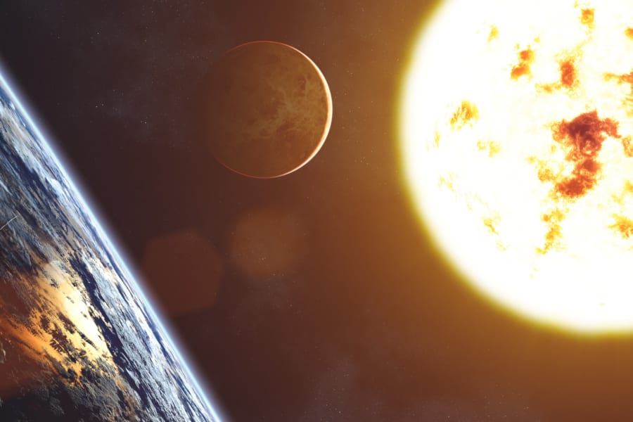 過去に地球は「他星系との接近」で軌道が乱れ気候変動を起こしていた！