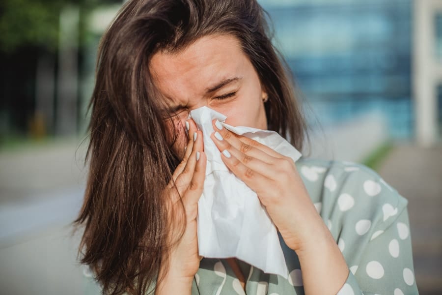 半数近い人が「蓄膿症」を「アレルギー性鼻炎」と勘違いして誤った治療をしている可能性