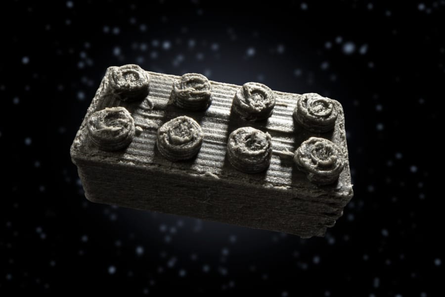 材料は45億年前の隕石！レゴブロックで月面基地を作る計画