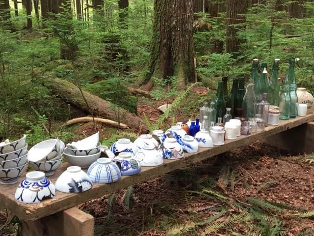失われた「日本人村」がカナダの森の中で発見される