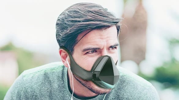 “メガネの曇りを防ぎ、口臭まで除去する”ハイテクマスクが販売中！